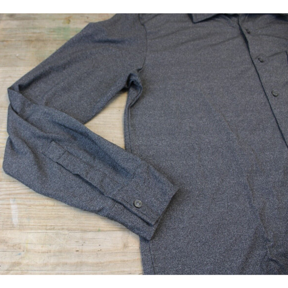 Calvin Klein Jeans Adult Medium Button Down Charcoal Gray Pocket - Picture 2 of 6